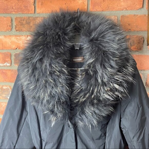 Danier Leather Puffer Nylon Coat Removable Fur Collar Zip Pockets Parka Jacket M - Picture 4 of 16